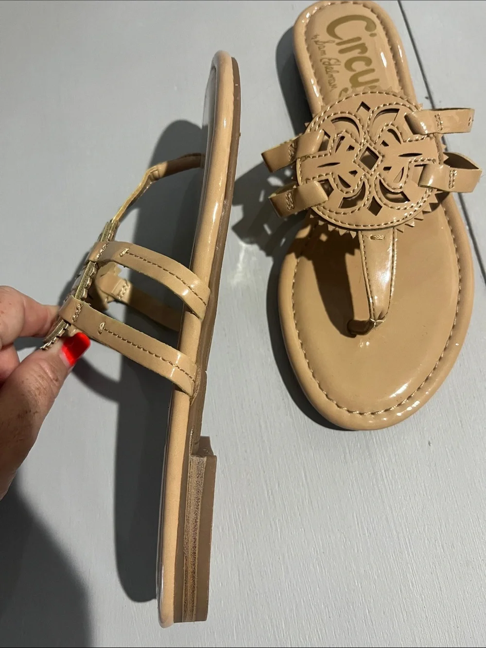 Circus by Sam Edelman Beige Cutout Medallion Thong Sandals - Picture 8 of 14